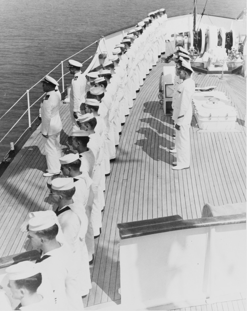 Officers and crews of USS WILLIAMBURG
