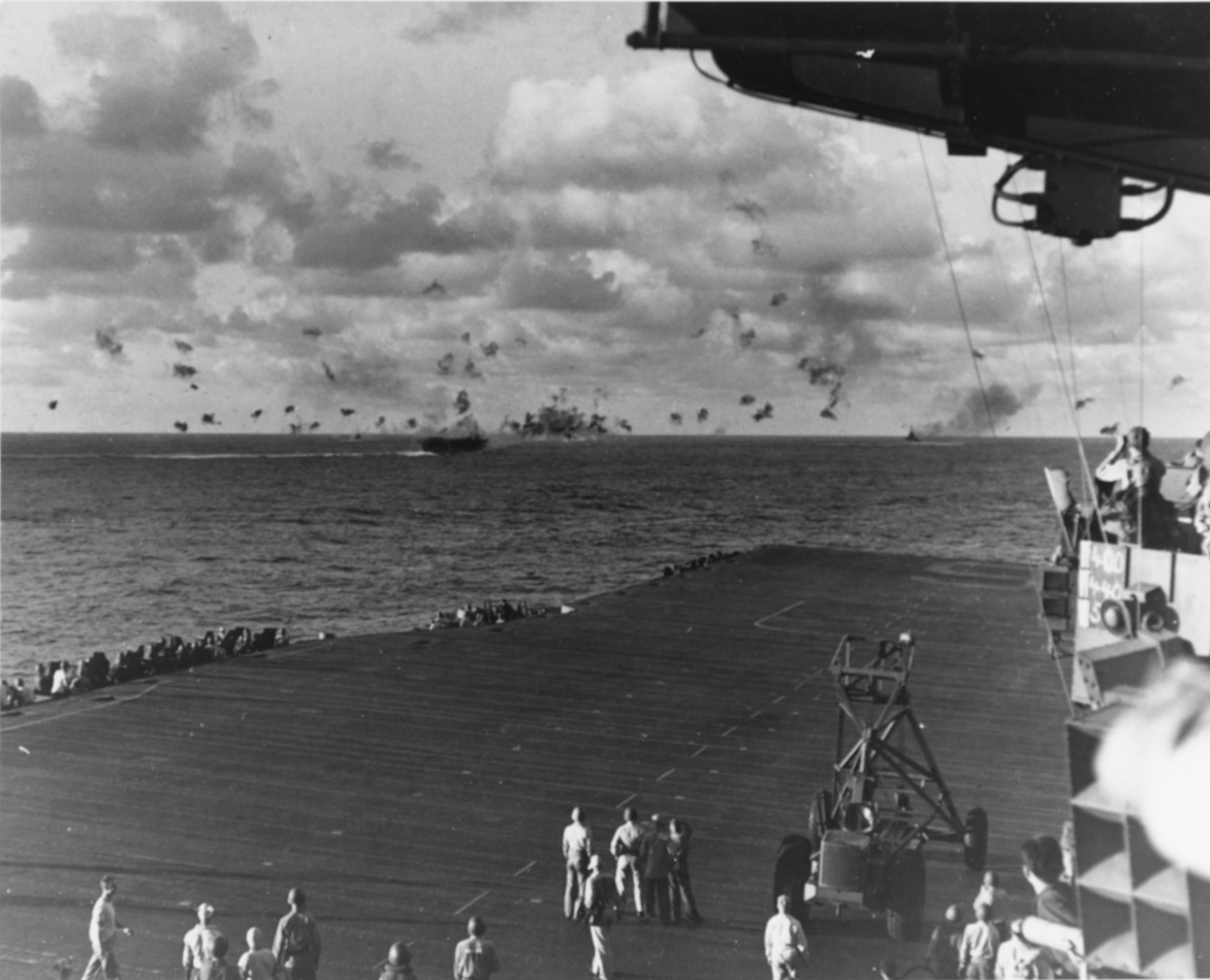 U.S. carriers prepared to attack the Marianas
