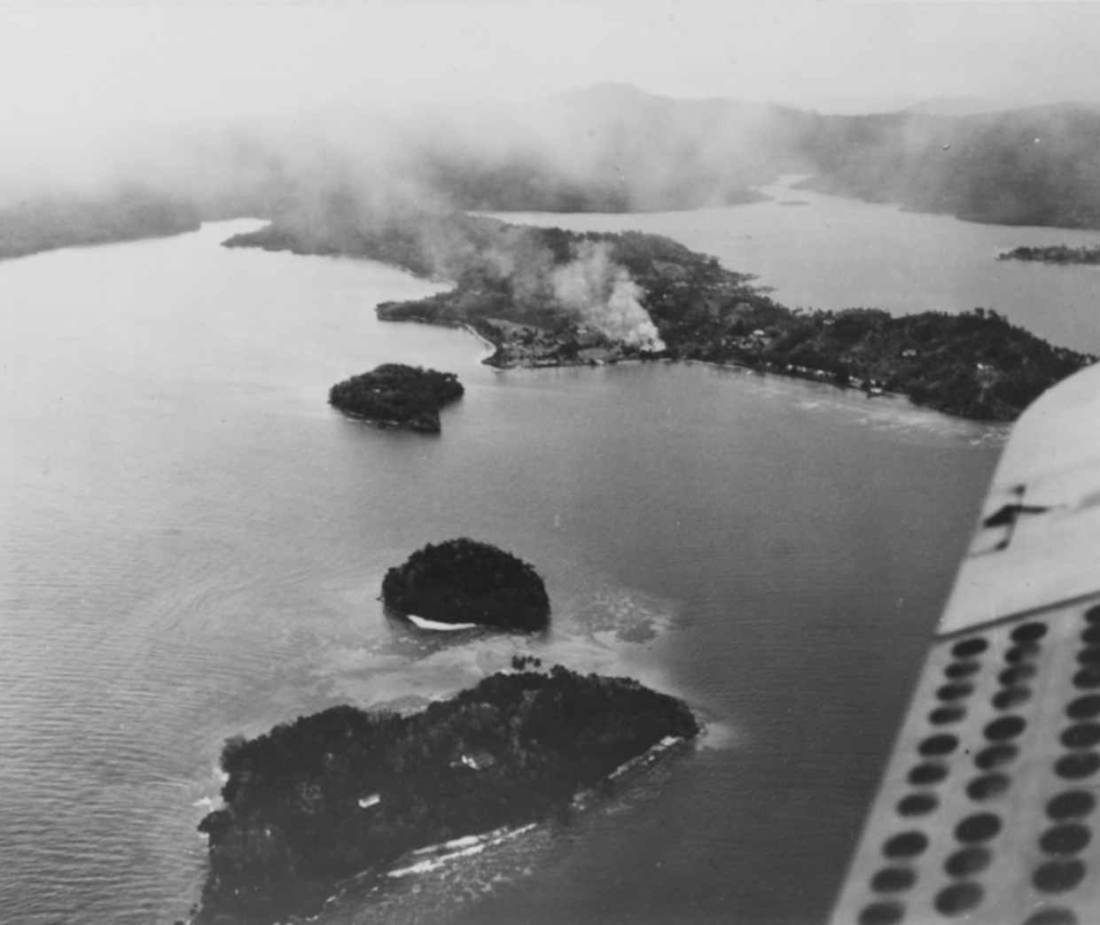 Photo #: NH 97742 Guadalcanal-Tulagi Operation, August 1942