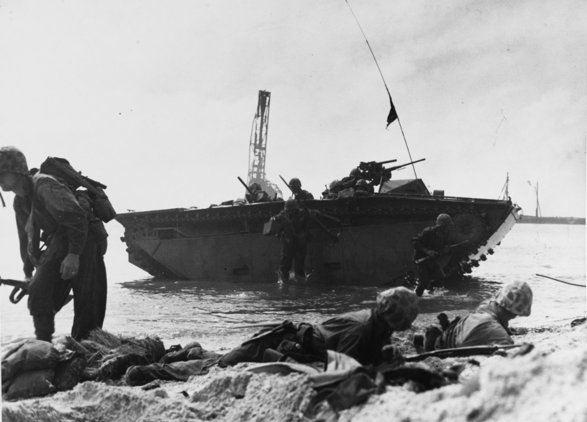 Marines from the 4th Marine Division wade ashore on Namur Island