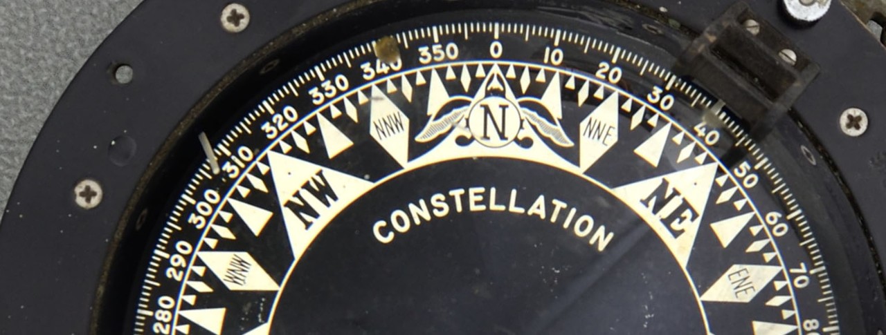 Modern Compass gauge style black with illuminated dial