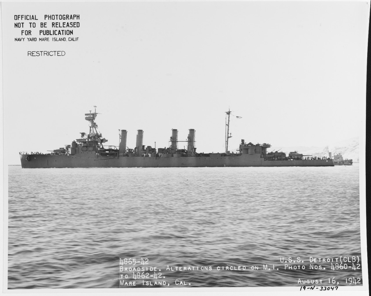 Photo #: 19-N-33047  USS Detroit (CL-8)