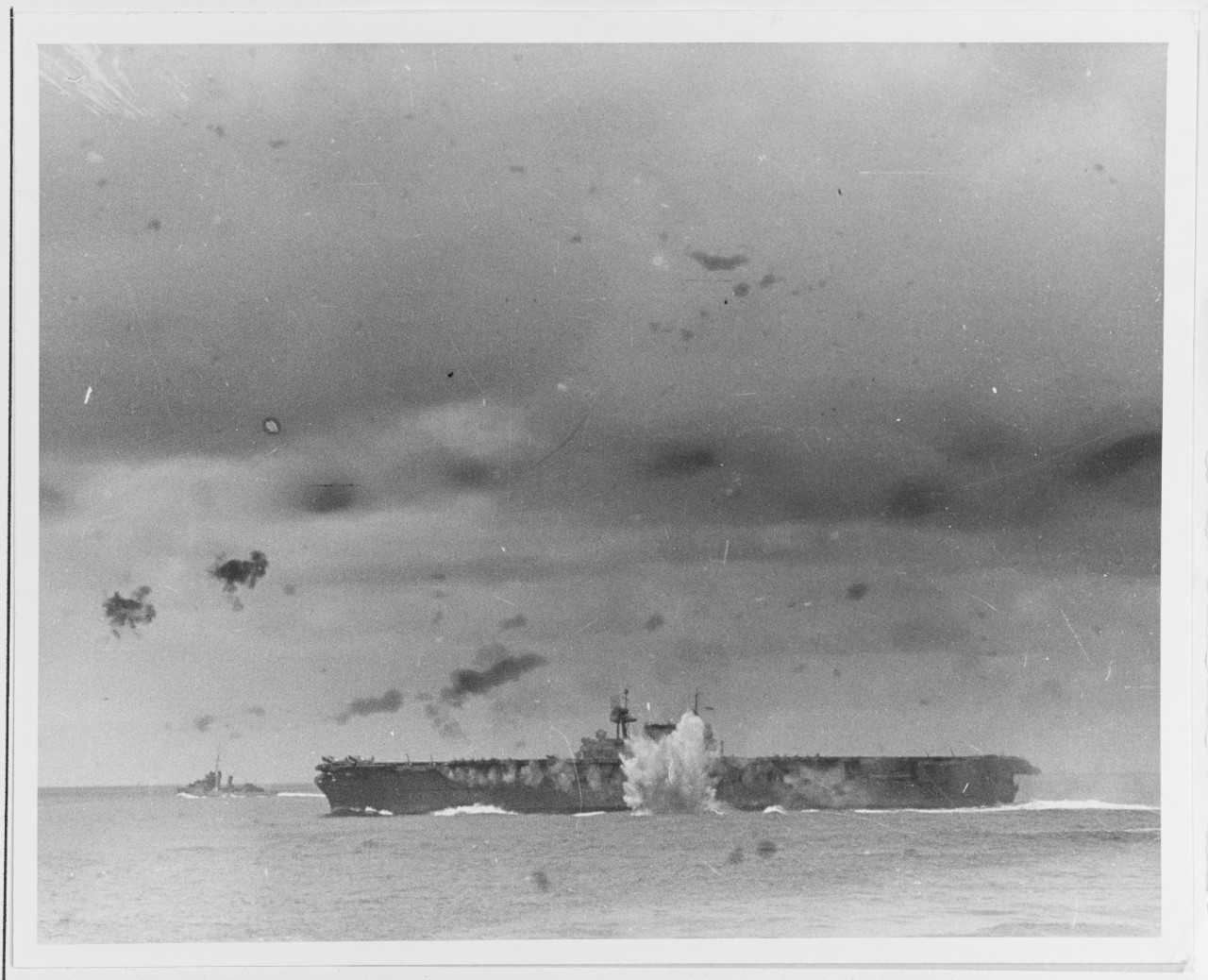 Photo #: 80-G-30198  Battle of the Santa Cruz Islands, October 1942