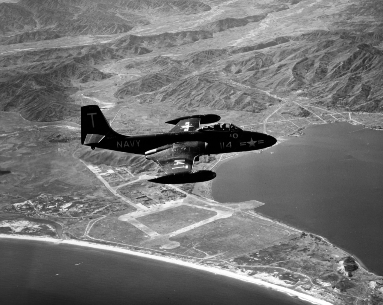 Photo #: 80-G-480436  McDonnell F2H-2 &quot;Banshee&quot; fighter