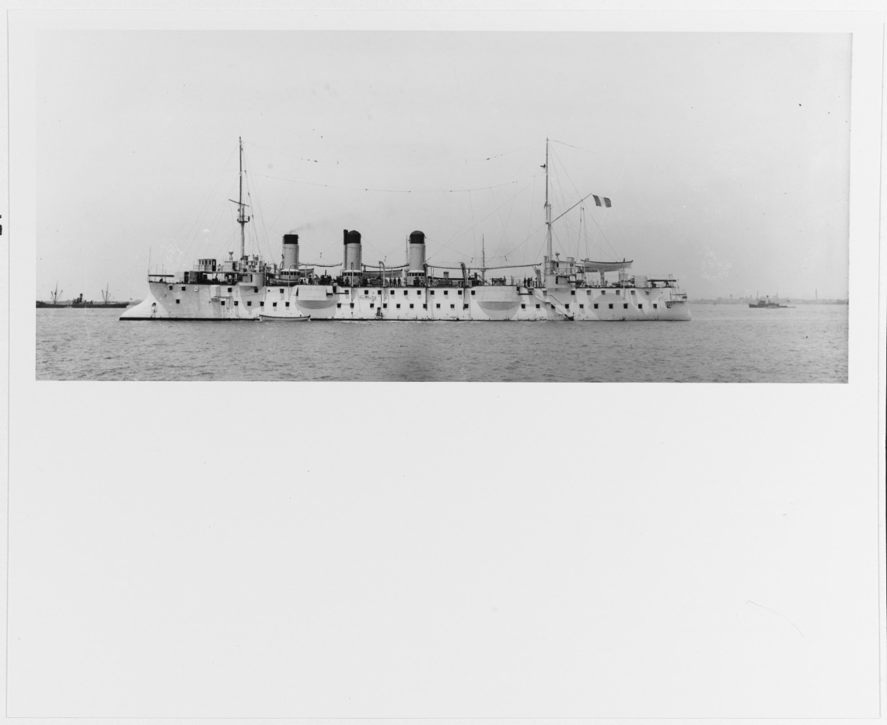 CHASSELOUP-LAUBAT (French cruiser, 1893)