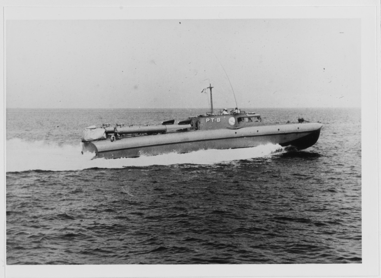 USS PT-8 Underway in 1940-1941
