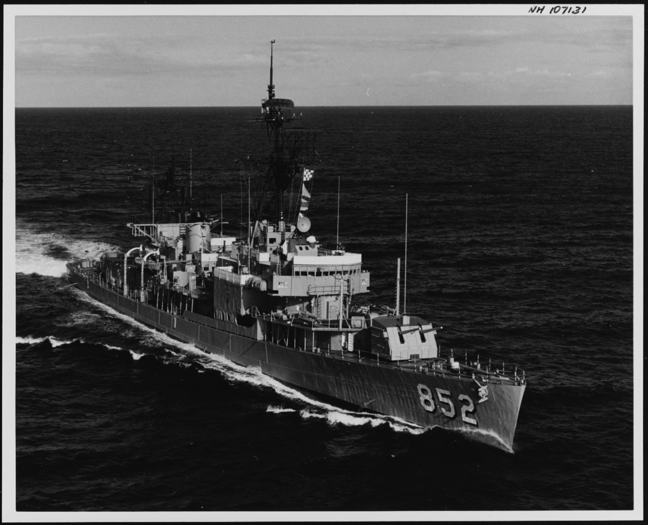 Photo #: NH 107131  USS Leonard F. Mason
