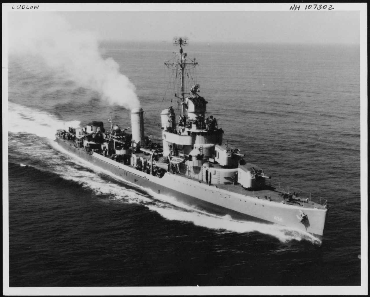 Photo #: NH 107302  USS Ludlow