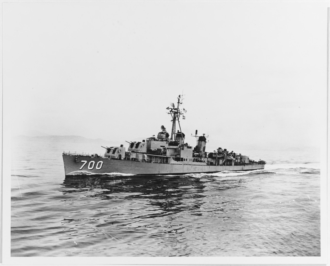 USS HAYNSWORTH (DD-700)