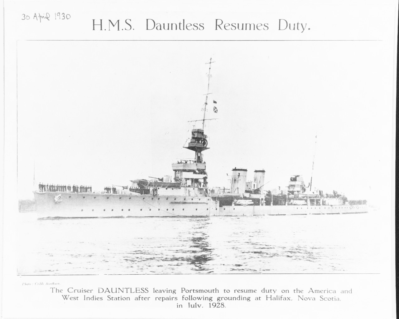 HMS DAUNTLESS (British Cruiser, 1918)