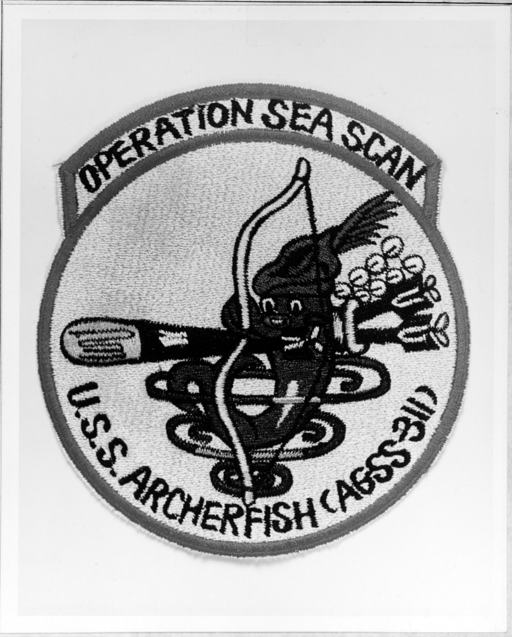 Insignia:  USS ARCHERFISH (AGSS-311)