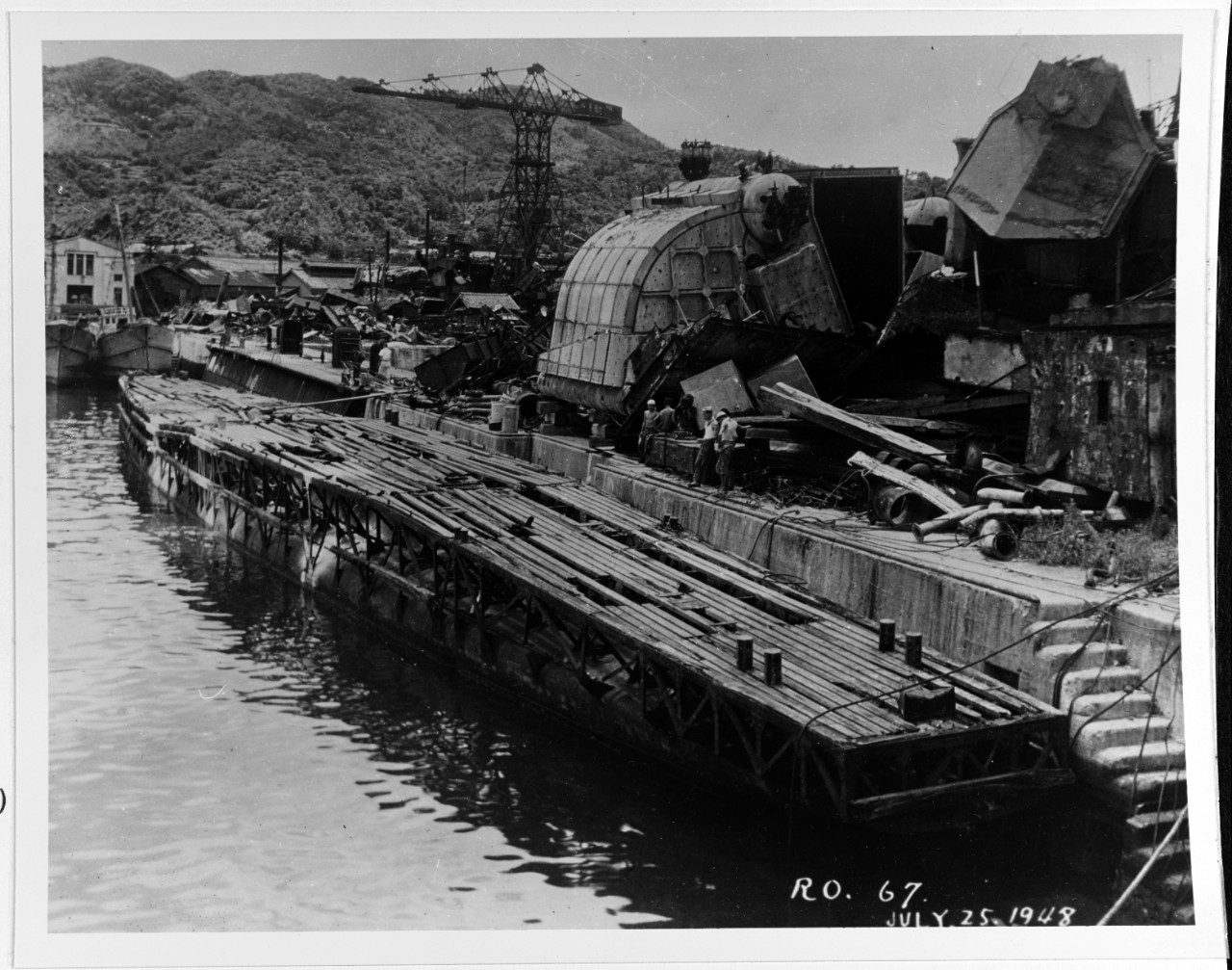 RO-67 (Japanese submarine, 1926-48)