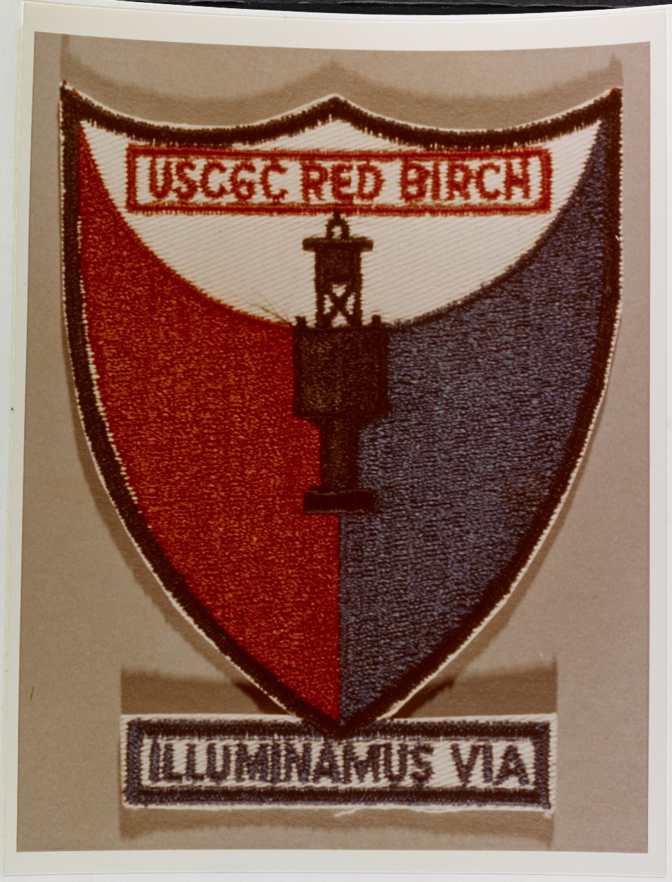 Insignia: U.S. Coast Guard Cutter RED BIRCH (WLM-687)