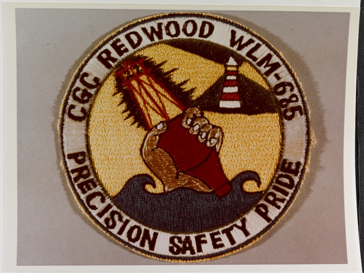 Insignia: U.S. Coast Guard Cutter RED WOOD (WLM-685)