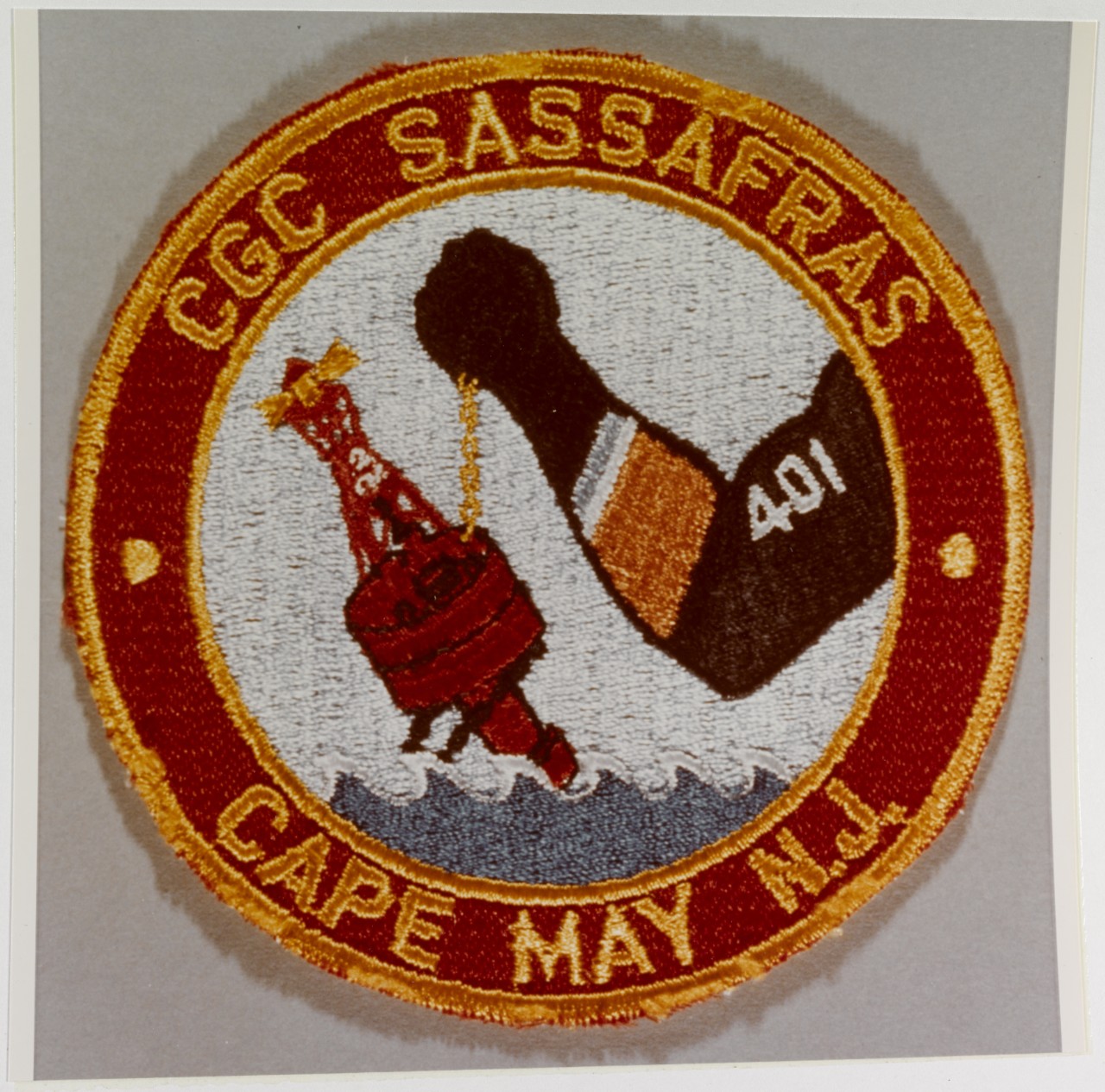 Insignia: U.S. Coast Guard Cutter SASSAFRAS (WLB-401)