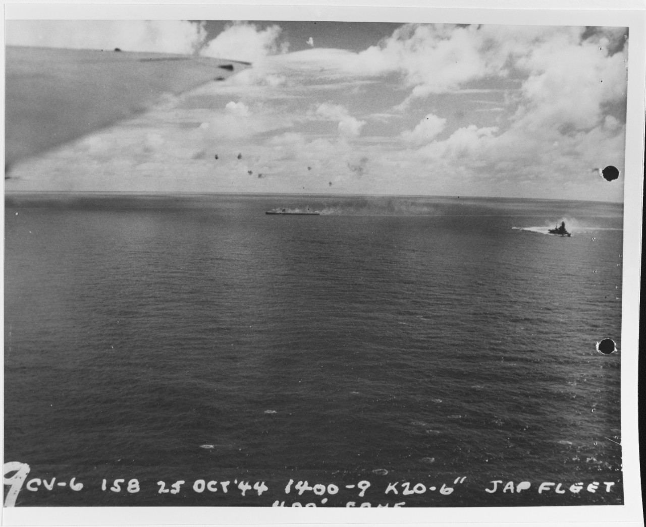 Photo #: NH 95544  Battle off Cape Engano, 25 October 1944