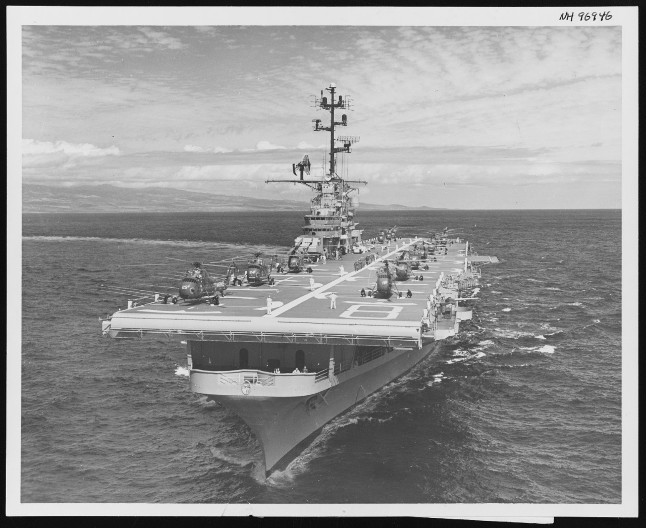 Photo #: NH 96946  USS Valley Forge (LPH-8)