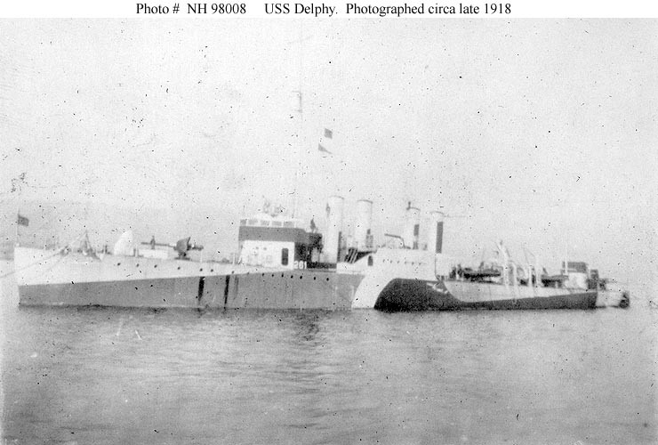 Photo #: NH 98008  USS Delphy