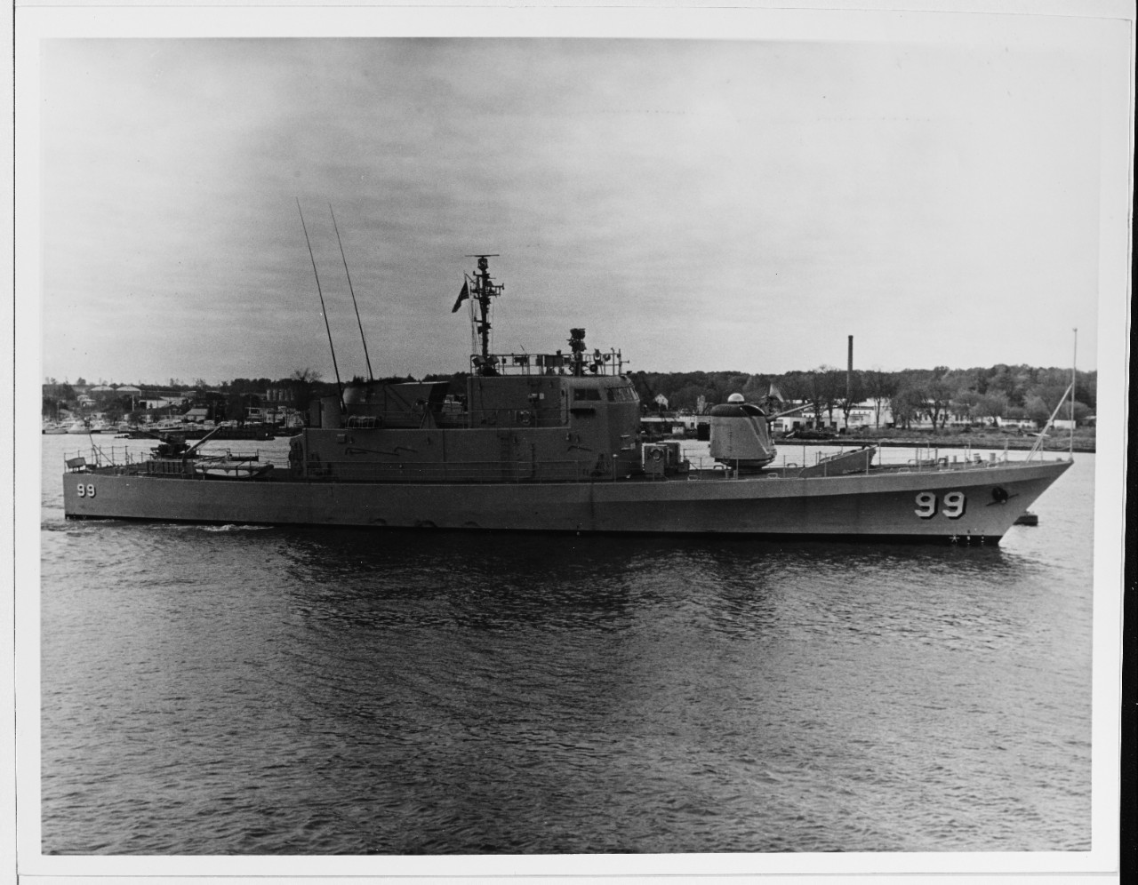 USS BEACON (PG-99)