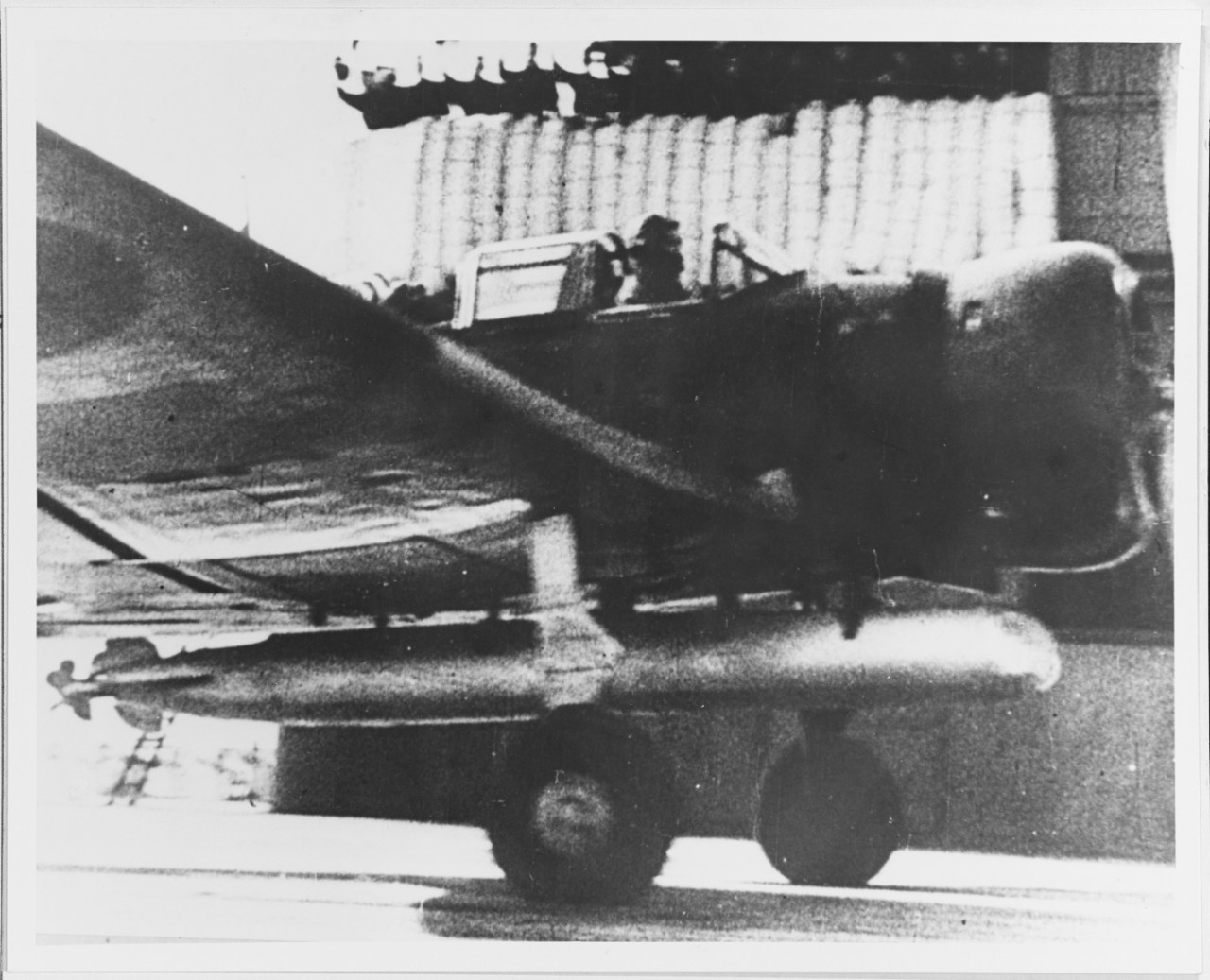 Photo #: 80-G-182245  Japanese Navy Type 97 Carrier Attack Plane (B5N1 &quot;Kate&quot;)