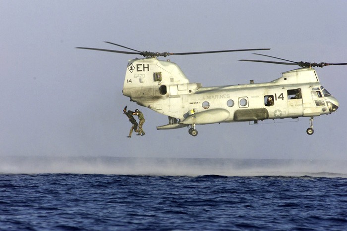 Image of CH-46 SEA KNIGHT