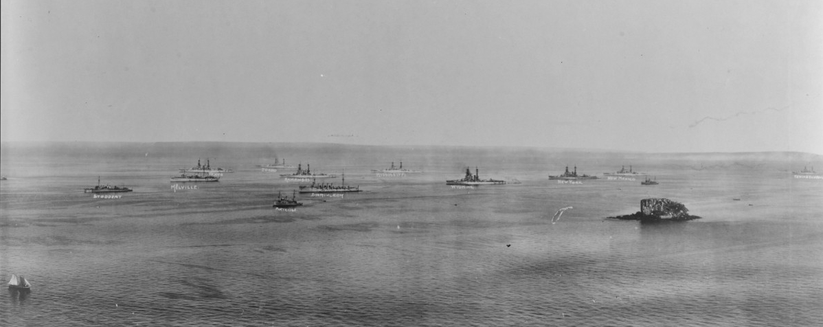 The combined Atlantic and Pacific Fleets in Panama Bay, 21 January 1921. This is the middle section (of three) of a panoramic photograph taken by M.C. Mayberry, of Mayberry & Smith, Shreveport, La. (the other views in the series are Photos NH 860...