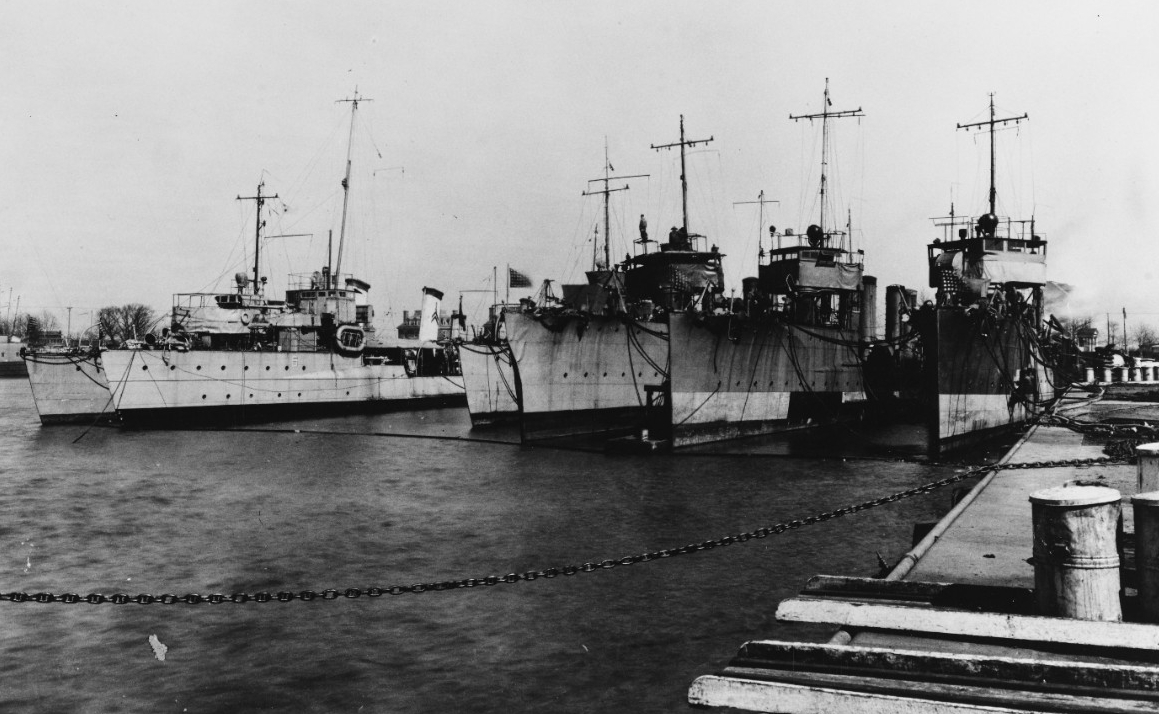 Destroyers in the Philadelphia Navy Yard’s Reserve Basin awaiting decommissioning, circa March-April 1919. Ships present include (from left to right): Preble (Destroyer No. 12); Decatur; Paul Jones (Destroyer No. 10); an unidentified 750-ton “fli...