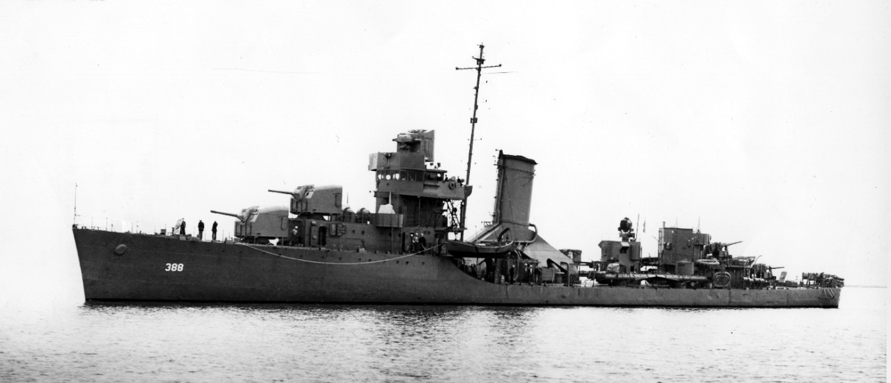 Helm off the Mare Island Navy Yard, Calif., 26 February 1942. U.S. Navy Bureau of Ships Photograph 19-N-28730, National Archives and Records Administration, Still Pictures Division, College Park, Md.)