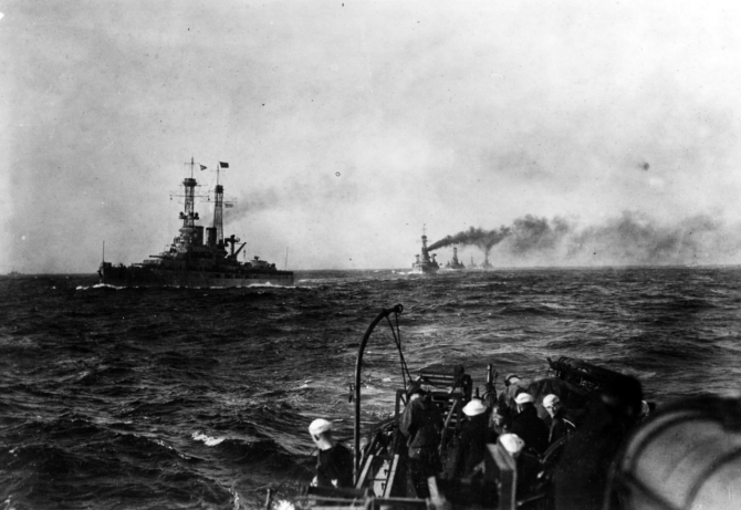 Pennsylvania and the Sixth Battle Squadron of the Grand Fleet escorting George Washington (Id. No. 3018) to Brest, on 13 December 1918. This was President Wilson's first visit to France. (Naval History and Heritage Command Photograph NH 469) 