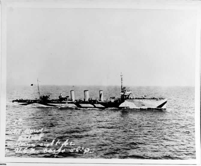 Roe on patrol in 1918. She is painted in dazzle camouflage. (Collection of Peter K. Connelly, Naval History and Heritage Command Photograph NH 64986; courtesy of William H. Davis, 1967)