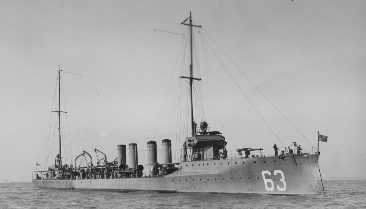 Sampson anchored in Hampton Roads, her colors snapping in a crisp breeze, 13 December 1916. (U.S. Navy Bureau of Ships Photograph 19-N-11476, National Archives and Records Administration, Still Pictures Division, College Park, Md.)