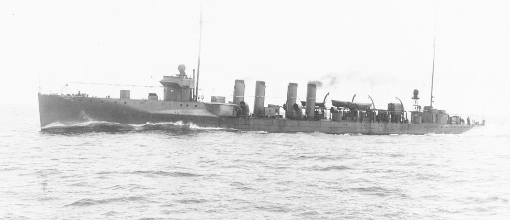 Wilkes steaming at 28.9 knots during trials, 30 September 1916. Her guns and torpedo tubes have not yet been fitted. (Naval History and Heritage Command Photograph NH 60340)