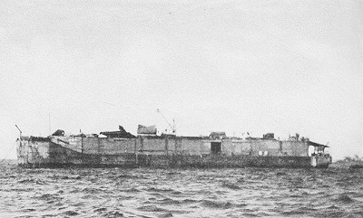 Image of YF Yard Freight Barge (YF-512 used for stowage and issued of fleet freight).