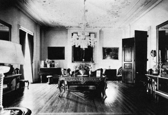 Image of the Upstairs Drawing Room