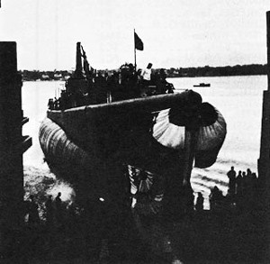 USS Bullhead launching at Groton