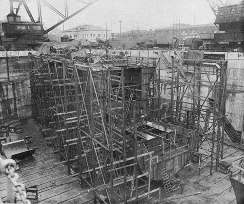 Photo 19: Prefabricated bow for USS NEW ORLEANS in last stages of assembly on 2 April, 1943.