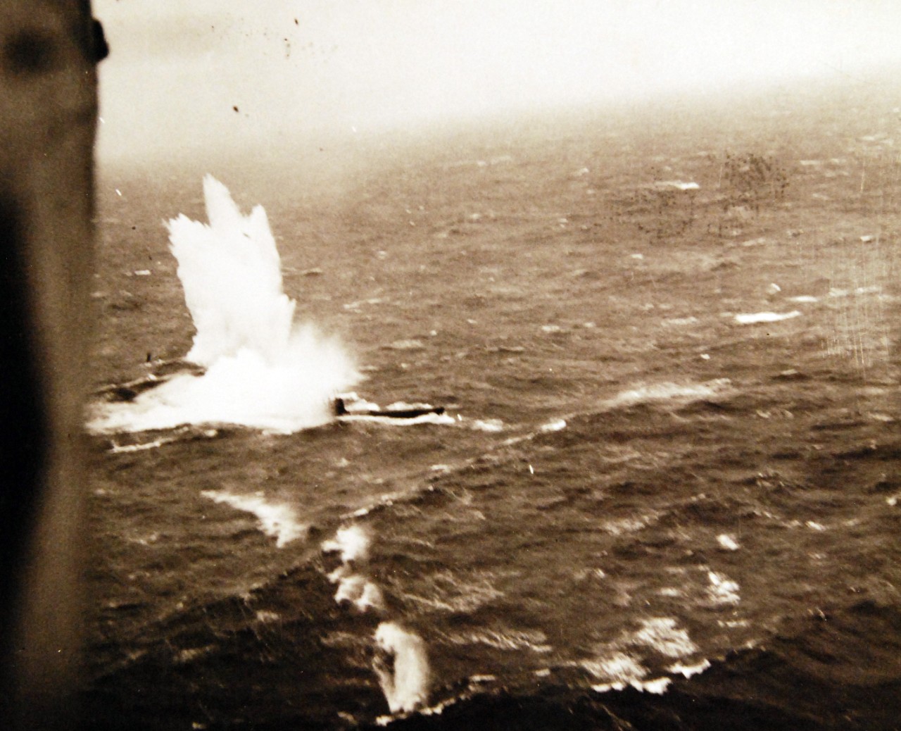 80 G 2223 Air Attacks On German U Boats Wwii