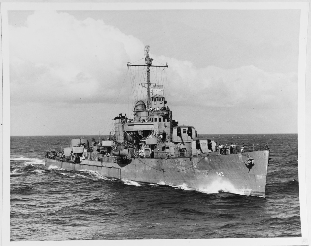 80G64929 USS MOFFETT (DD362)