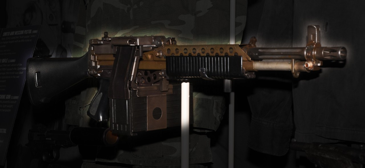 Stoner 63 machine gun