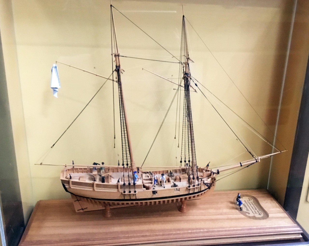 NMUSN:  American Revolution:  Continental Navy schooner Hannah