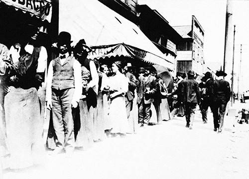 92-ER-15:  Bread Line, following the 1906 San Francisco, California, earthquake.  Records of the Quartermaster General photograph, now in the collections of the National Archives.  