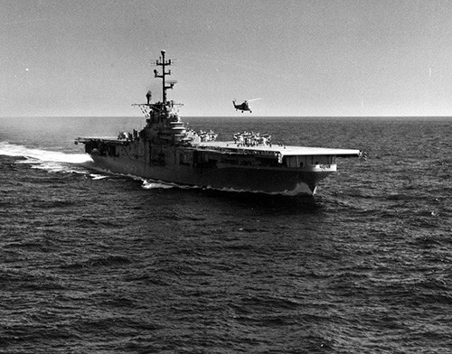 USN 1038267:  USS Valley Forge (CVS-45), operating at sea in August 1958 with an HS-7, HSS-1, anti-submarine helicopter about to land.  NHHC Photograph Collection.   