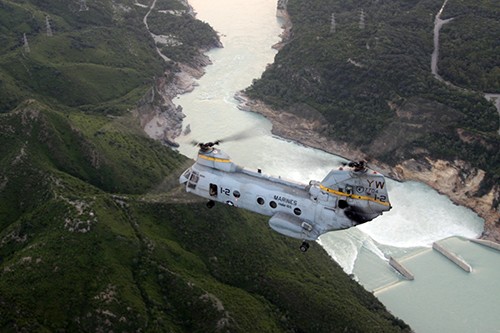 100827-M-3497D-990:   A Marine Corps CH-46E Sea Knight helicopter assigned to the White Knights of Marine Medium Helicopter Squadron (HMM 165) (Reinforced) flies over the Tarbela Damn en route to Kohistan, Pakistan, during humanitarian relief efforts in Khyber-Pakunkhaw Province, Pakistan.   Photographed August 27, 2010.    Official U.S. Navy Photograph.  