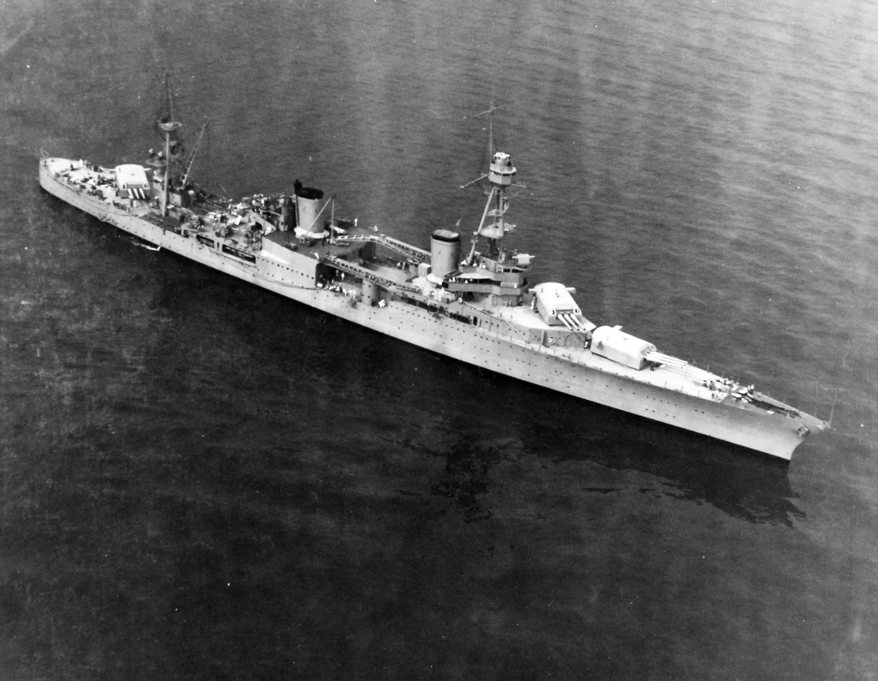 <p>80-CF-21337-3: USS Houston (CA 30), starboard side view, June 27, 1931. U.S. Navy Photograph, now in the collections of the National Archives. (2015/6/16).</p>
