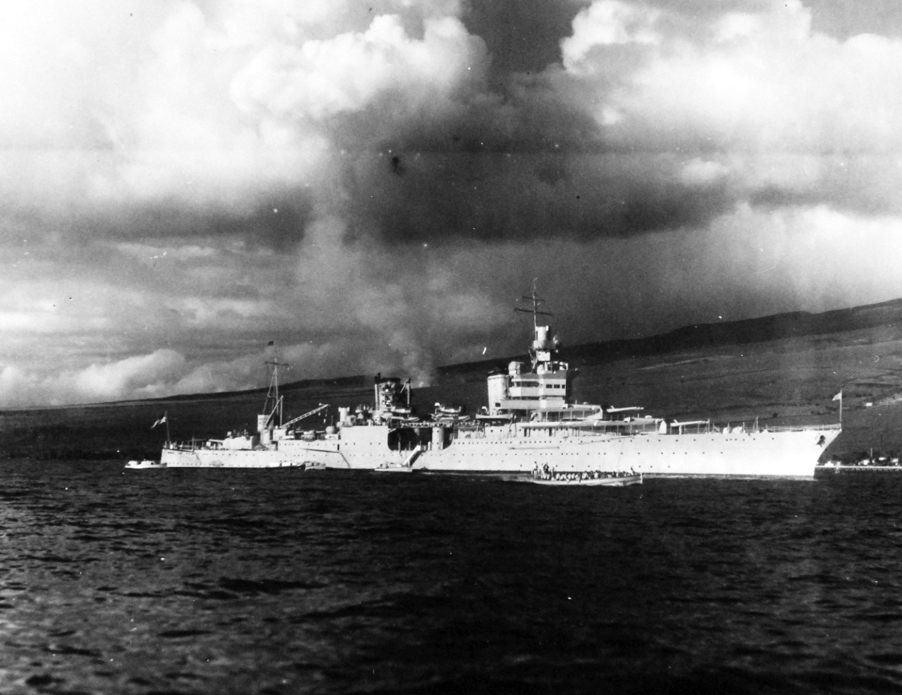 80-G-1050286:   USS Indianapolis (CA-35), 1934.  I ndianapolis with President Franklin D. Roosevelt on board during Presidential Review, May 31, 1934.  Photographed by USS Lexington (CV-2).      Official U.S. Navy Photograph, now in the collections of the National Archives.  (2017/09/19).