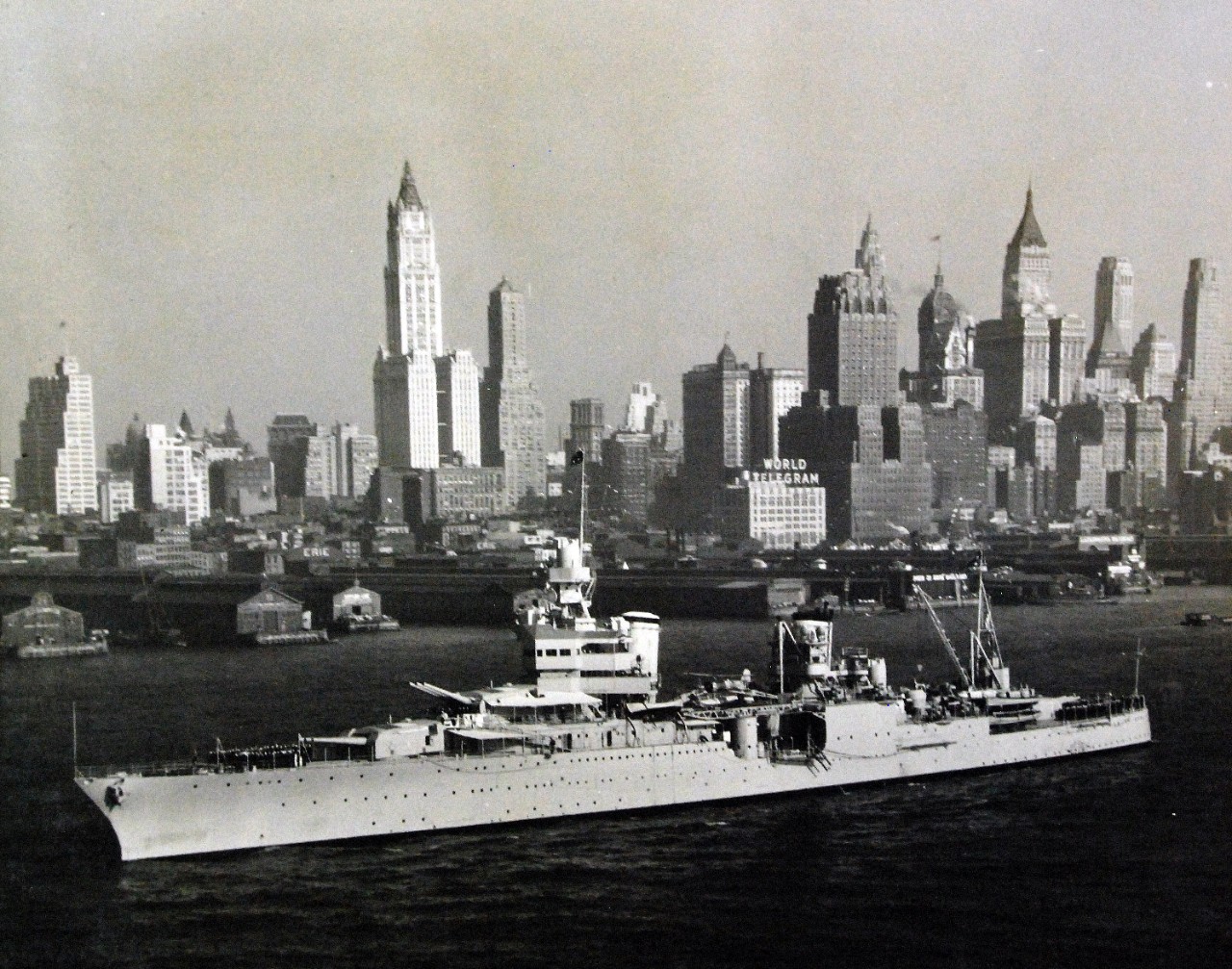 80-G-463063:  USS Indianapolis (CA-35), 1934.   Indianapolis entering the Hudson River, New York City, New York, May 31, 1934.  Official U.S. Navy Photograph, now in the collections of the National Archives .   (2015/4/14).  