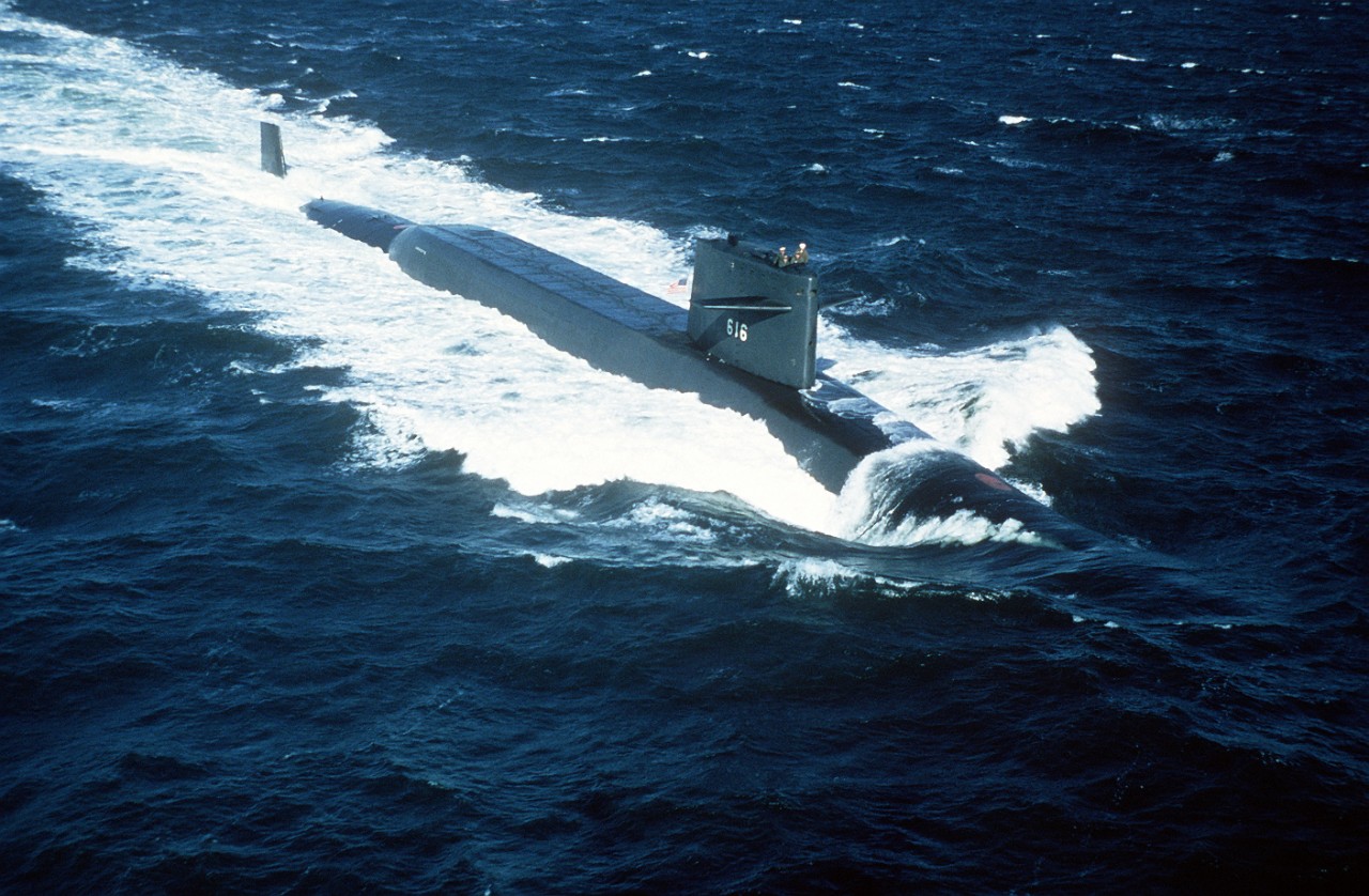 330-CFD-DN-ST-91-05221:  USS Lafayette (SSBN-616), 1991.   Starboard bow view of the nuclear-powered strategic missile while underway off Norfolk, Virginia, February 1, 1991.  Photographed by PH2 Klenkefus.  Official U.S. Navy Photograph, now in the collections of the National Archives.    