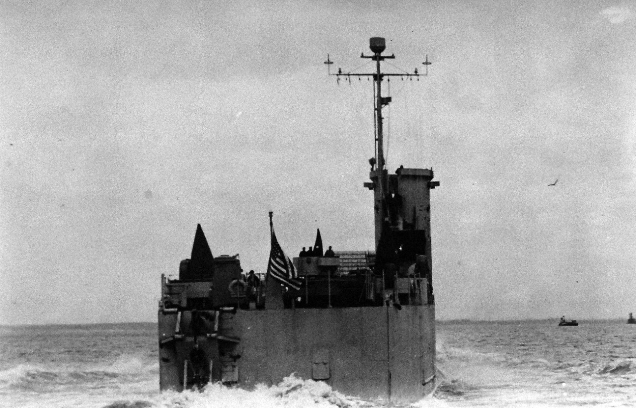 19-LCM-Box-471-201-2:  USS LSM 201, 1944.  LSM 201 stern view, off Wilmington, Delaware, April 6, 1944.  Bureau of Ships Photograph, now in the collections of the National Archives.  (2017/01/17).