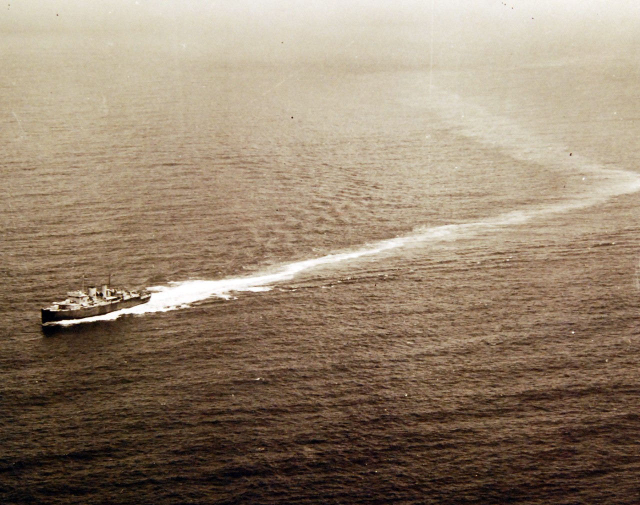 <p>80-G-61537: German U-boat attacks, WWII. HMCS Prince Henry (F-70) proceeding to the rescue of survivors of SS Delvalle, sunk by a German submarine off the southern coast of Haiti, April 12, 1942.&nbsp;</p>
