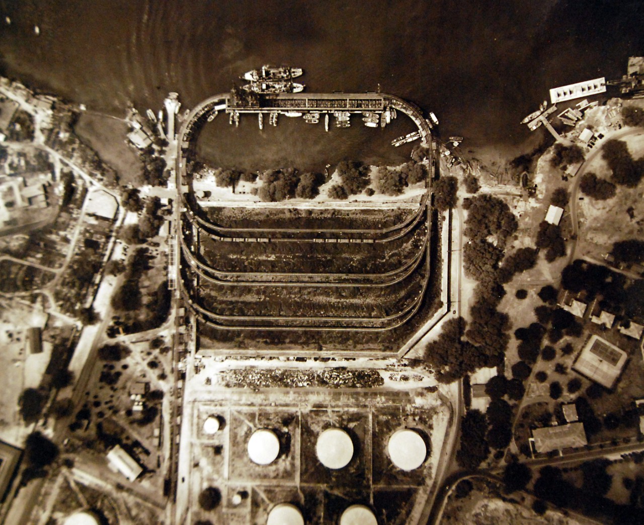 80-G-451121:   Pearl Harbor Navy Yard, Oahu, Territory of Hawaii, aerial view shows fuel depot and coal docks, October 16, 1941.   Official U.S. Navy photograph, now in the collections of the National Archives.  (2016/09/20).